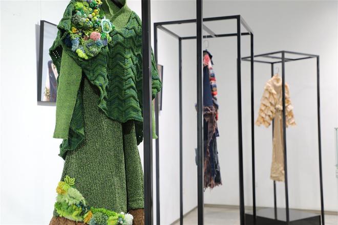 365体育（bet）：“穿越”！武汉设计工程学院2024届毕业设计作品展开展(图1)