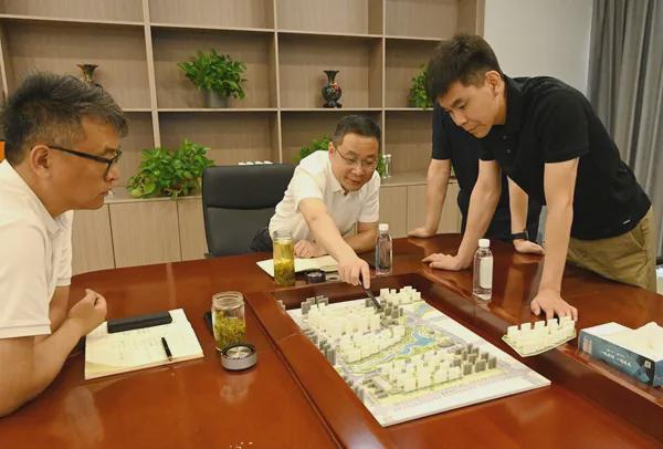365体育（bet）：北辛街道召开西七、后屯区域城市更新规划设计方案研讨会(图3)