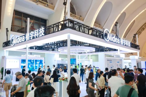 365体育（bet）：美的楼宇科技亮相2024智能建筑展：展示多场景智慧建筑方案(图1)
