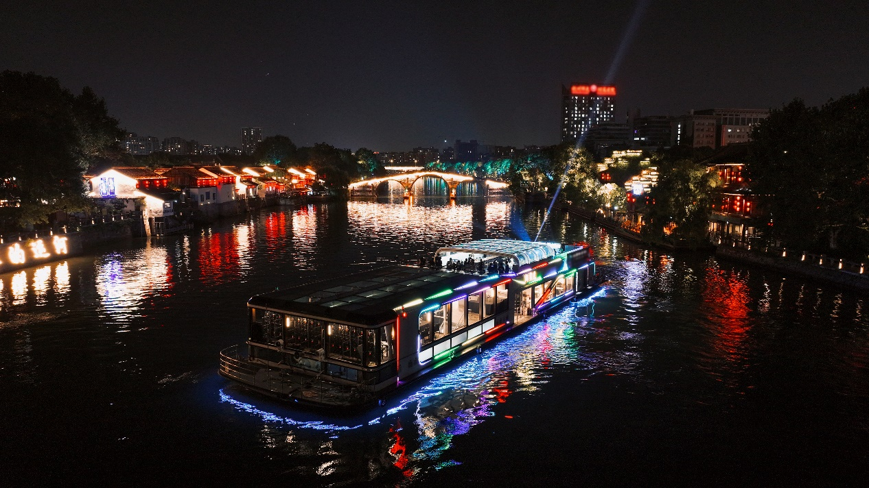 365体育唯一入口：迈入空间交互新时代2024华为全屋智能设计大赛·杭州站启动(图1)