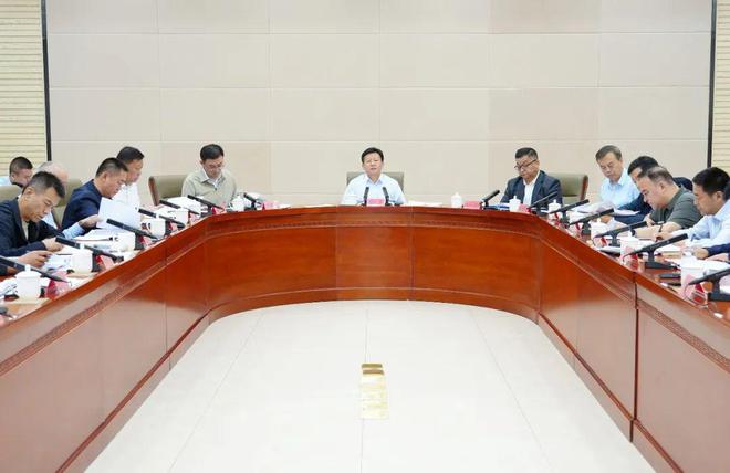 365体育（bet）：哈密市城市更新工作联席会议召开2024年第一次会议(图1)