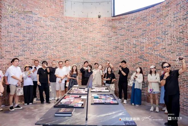 365体育唯一入口：设计圈热搜预定！这个顶流来武汉了！(图8)