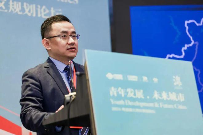 365体育（bet）：行业动态2024年大湾区规划论坛：青年发展未来城市(图3)