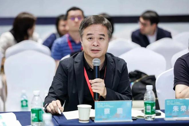 365体育（bet）：行业动态2024年大湾区规划论坛：青年发展未来城市(图32)