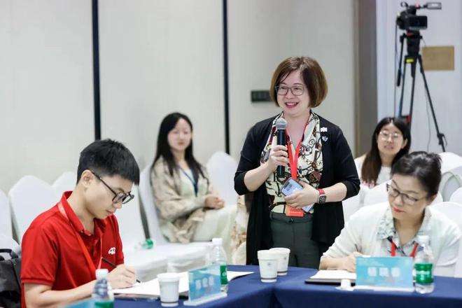 365体育（bet）：行业动态2024年大湾区规划论坛：青年发展未来城市(图51)