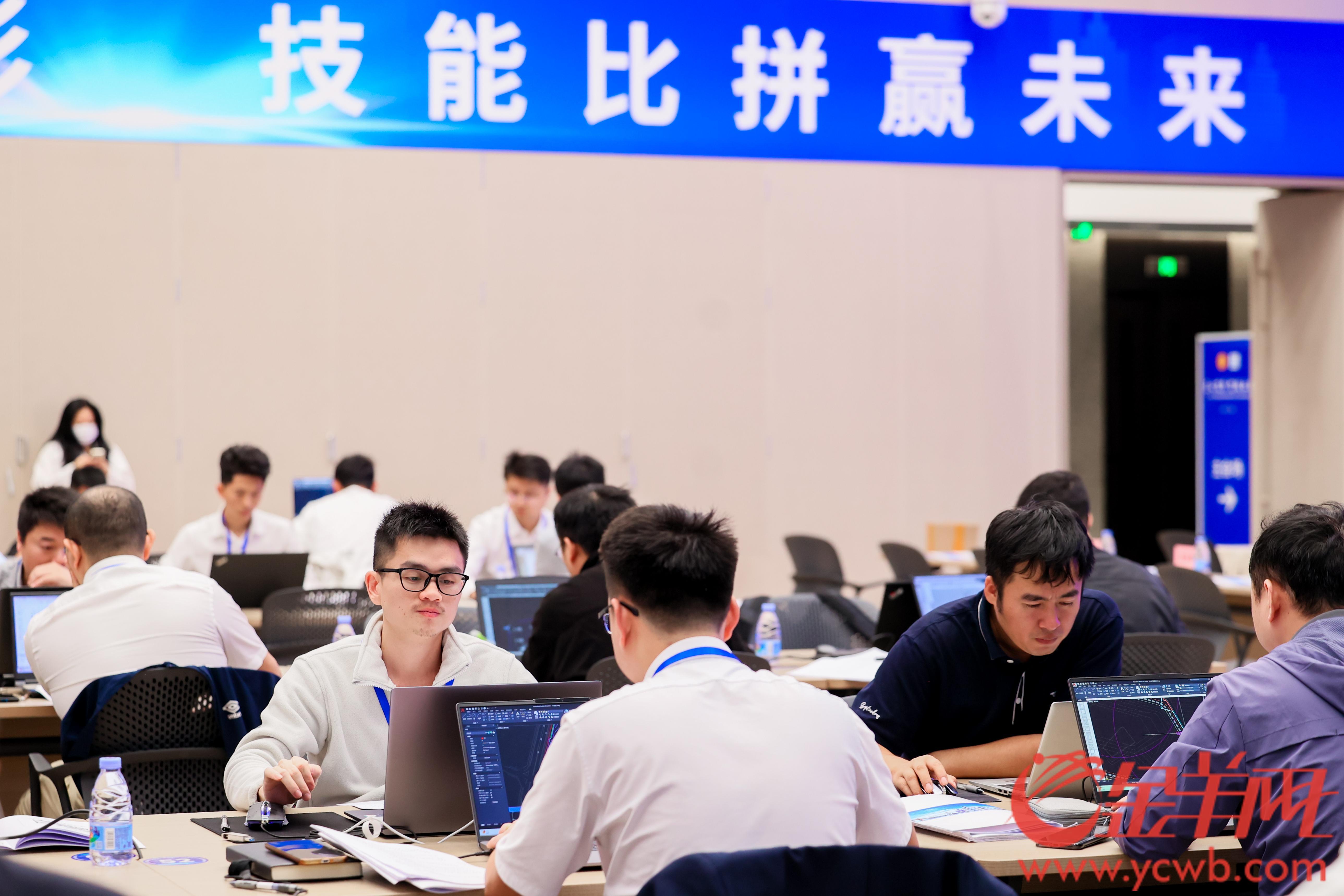 365体育（bet）：70余名选手PK！2024年广东省建筑工程项目技术负责人职业技能竞赛举行(图2)