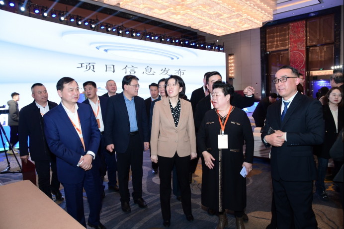 365体育（bet）：济宁市装配式建筑协会2024年年会暨产业链大项目信息发布会圆满召开(图12)