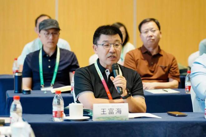 365体育唯一入口：绿色未来已来：院长揭秘中国式现代化绿色经济路径图(图5)