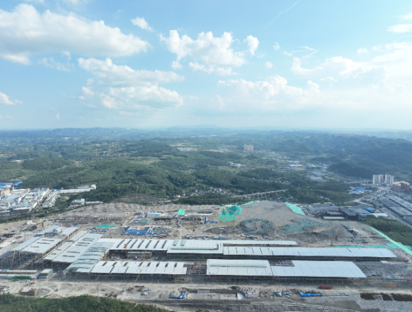 365体育（bet）：百舸争流向“新”行——2024年遵义市重大工程项目建设综述(图2)