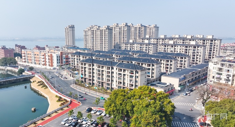 365体育唯一入口：聚焦2025江西省两会｜涂乐：畅通微循环赋能城市发展(图4)