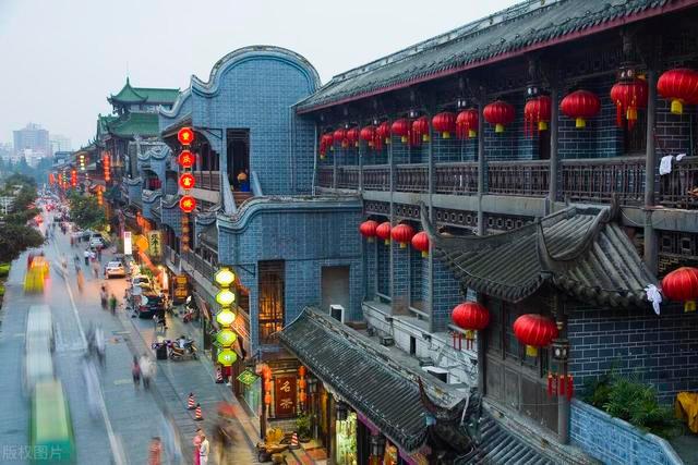 365体育（bet）：2024城市建设50强成都第6重庆第7青岛高于大连常州高于烟台(图3)