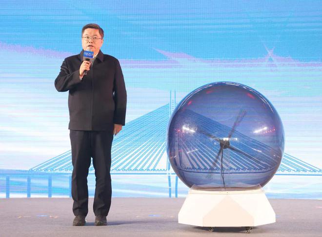 365体育（bet）：“干字当头奋力一跳”2025年杨浦区重大项目签约、重大工程推进会暨工程开工仪式举行(图2)