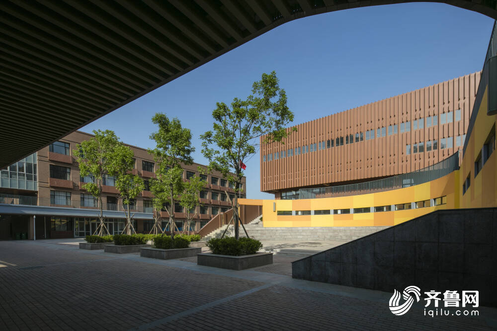 365体育（bet）：助推建筑节能领域技术进步山东新版《公共建筑节能设计标准》8月1日起实施(图1)