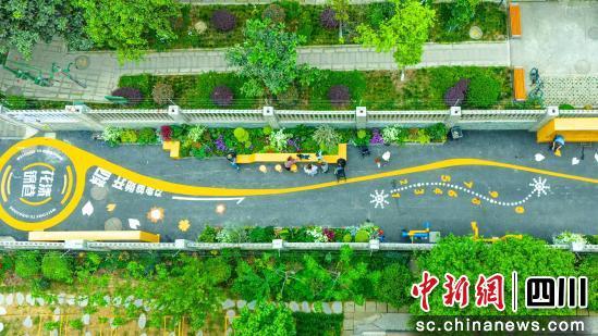 365体育唯一入口：成都“净优亮美”绣出幸福新图景城乡焕新颜迎世运(图6)