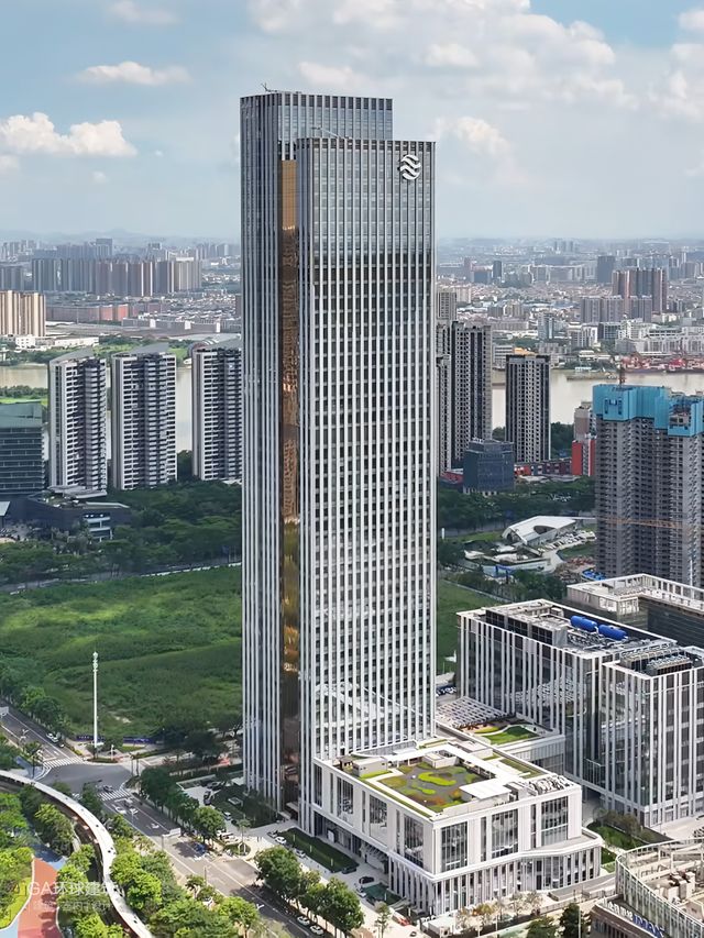 365体育唯一入口:投资20亿!大良第一高楼诞生!顺德农商银行新总部(图1)