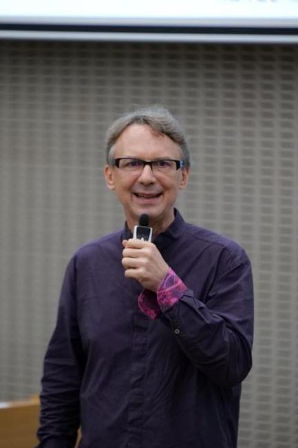 365体育（bet）：CCPR期刊进校园AI时代背景下的城市更新与宜居城市(图12)