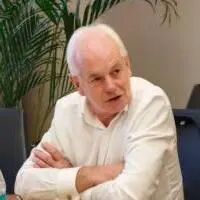 365体育（bet）：CCPR期刊进校园AI时代背景下的城市更新与宜居城市(图23)