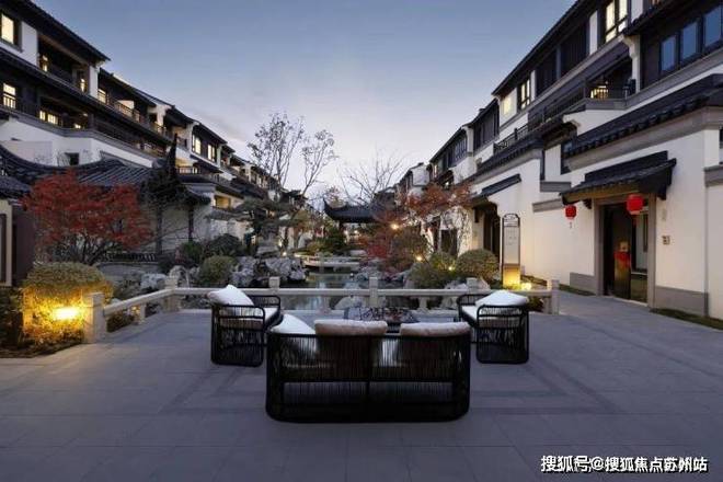 365体育唯一入口：蓝城春风湖滨售楼处发布于湖光逸韵之境邂逅湖居美好时光(图11)