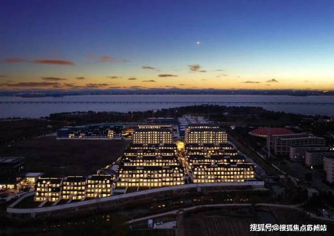 365体育唯一入口：蓝城春风湖滨售楼处发布于湖光逸韵之境邂逅湖居美好时光(图12)