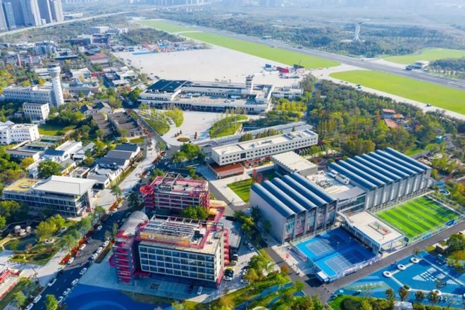 365体育(bet):金螳螂五大项目入选国家级典型案例藏着建筑装饰行业的下一个增长公式(图3)