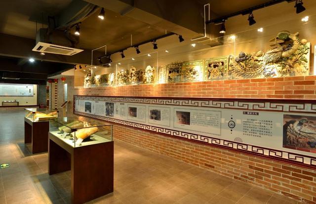 365体育唯一入口：马可波罗瓷砖：引领建筑陶瓷新国潮(图1)