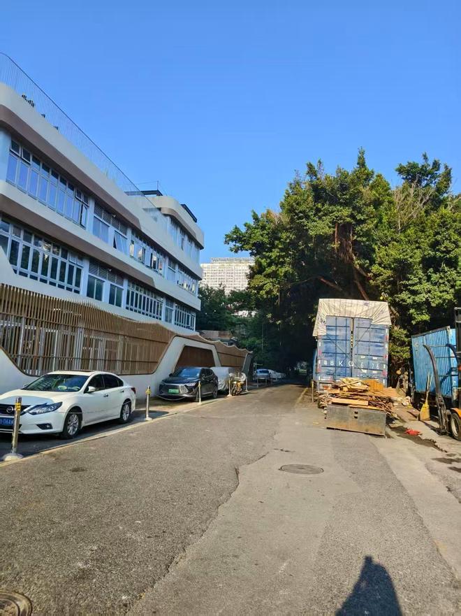 365体育（bet）：直击深圳多区高层建筑消防细节！记者走访多处接报即改(图11)