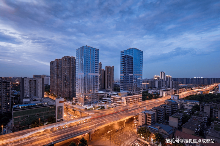 365体育唯一入口:成都【金周路TOD国宾九玺】售楼处电线月优惠查询热销户型及房价信息(图2)