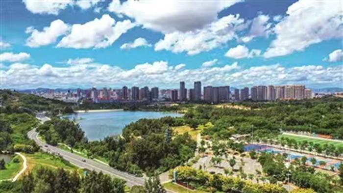 365体育唯一入口:石狮市宝盖镇:建设城市新中心打造产业新高地(图1)