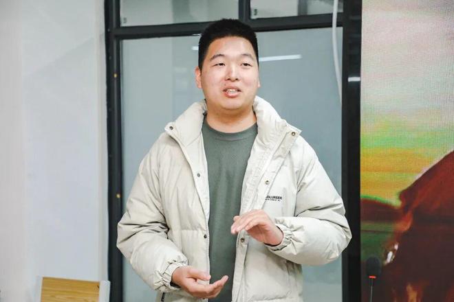 365体育唯一入口：周口城市职业学院举办职业规划大赛专题分享会(图2)