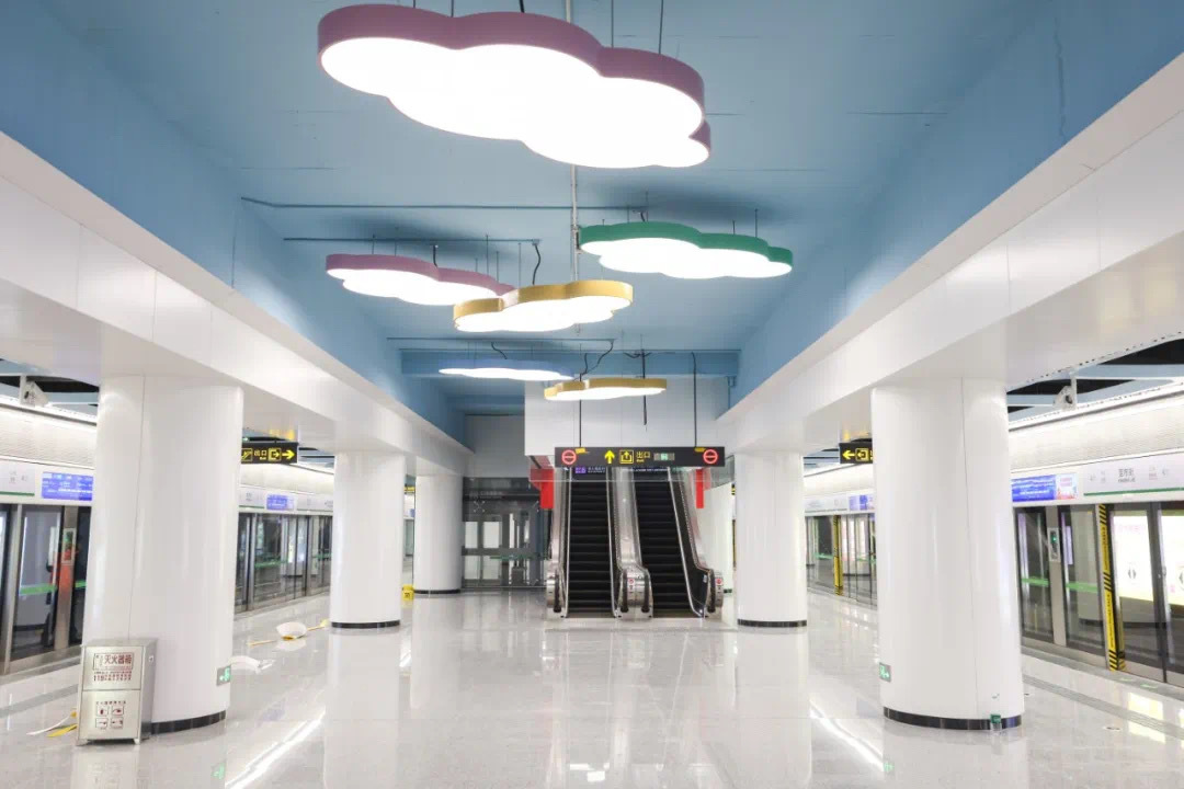 365体育（bet）：轨道上的新引擎：济南以地铁经济重塑城市未来(图5)