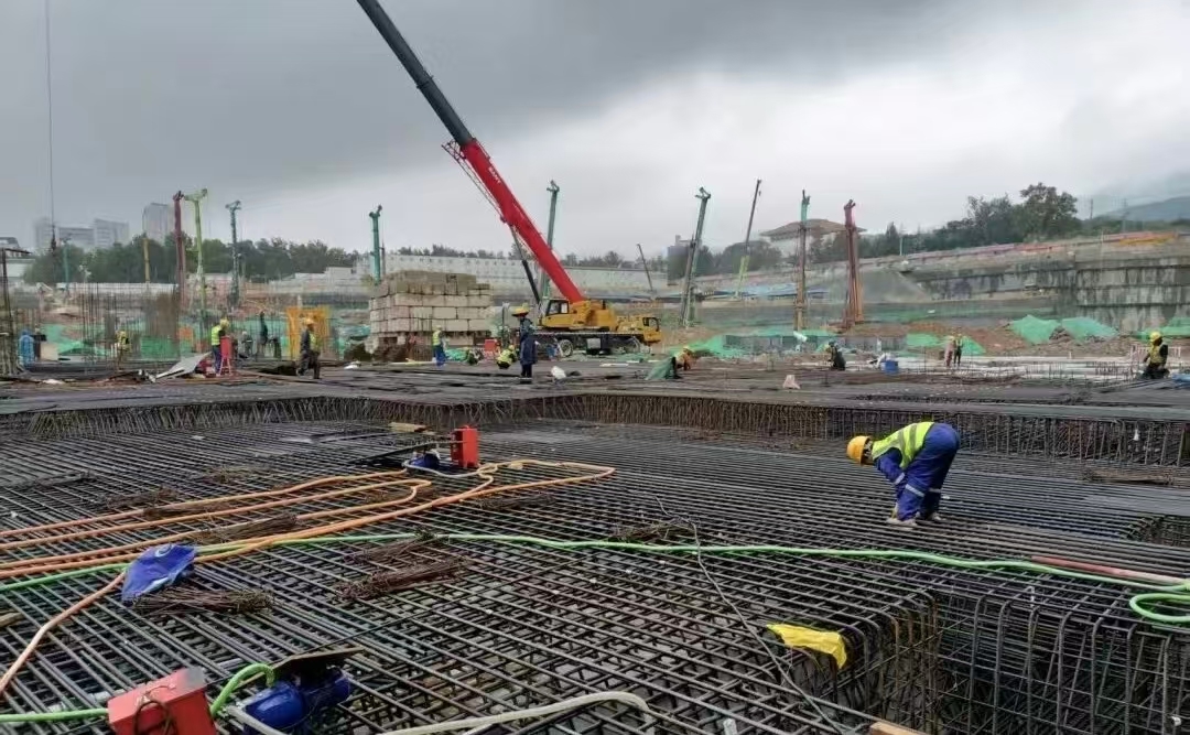 365体育（bet）：轨道上的新引擎：济南以地铁经济重塑城市未来(图6)