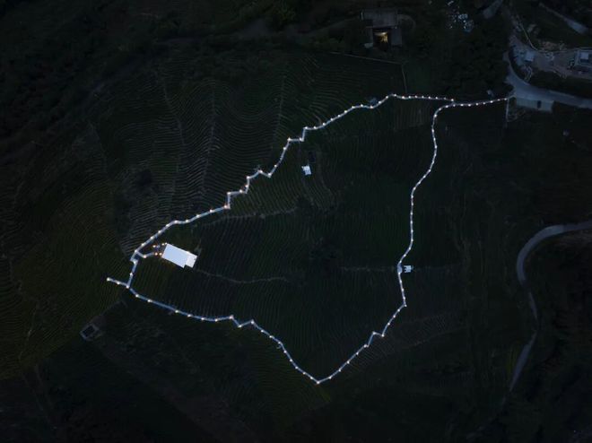 365体育唯一入口：衍述设计新作｜茶山之上的浮亭光影与时间的对话(图3)