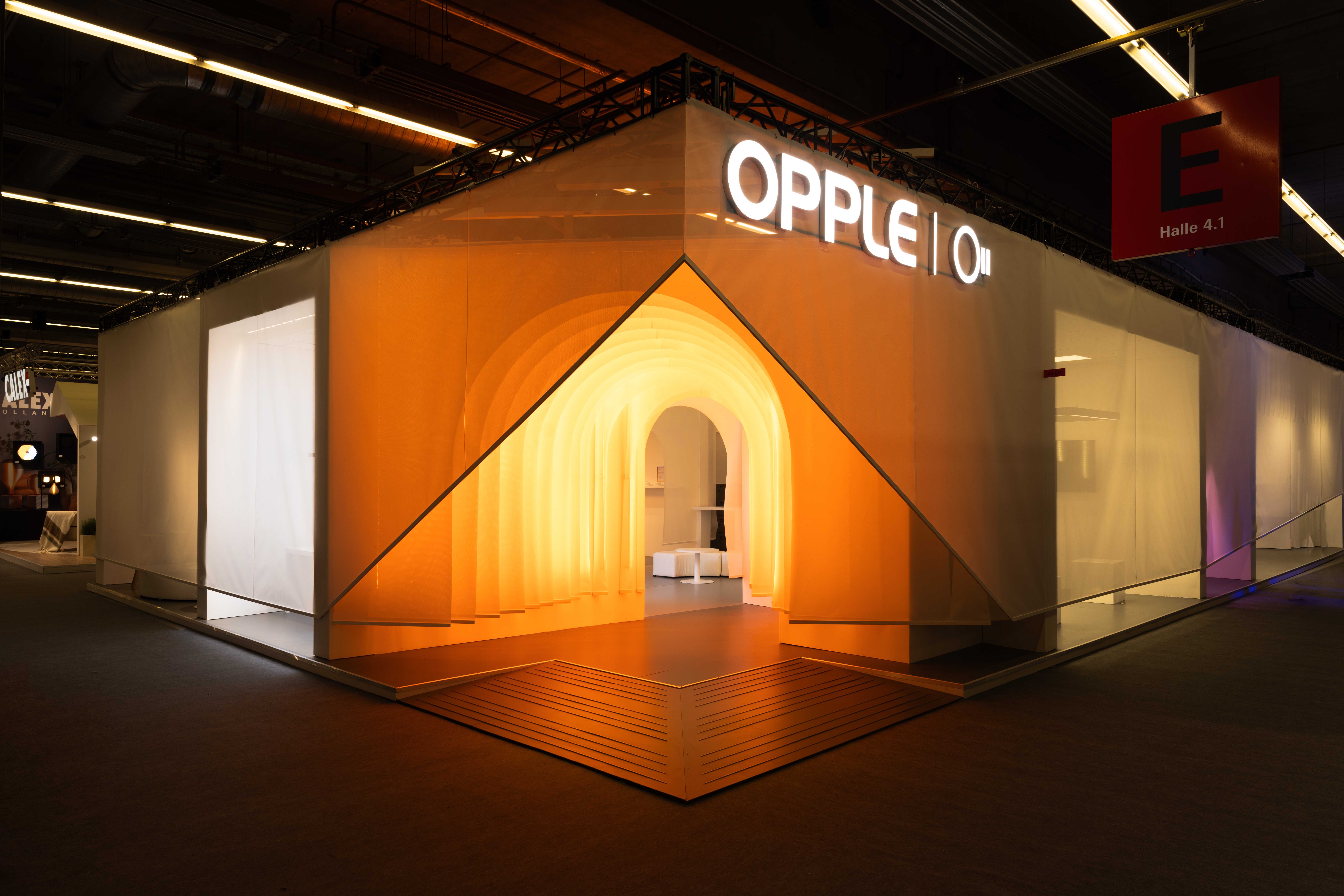 365体育唯一入口：五度闪耀法兰克福：欧普照明携设计品牌OLL与OMA共塑全球光影版图(图1)