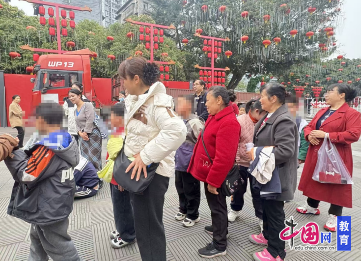 365体育唯一入口:让每一朵“迟开的花”都拥有春天宜宾翠屏特殊教育学校教育教学活动侧记(图4)