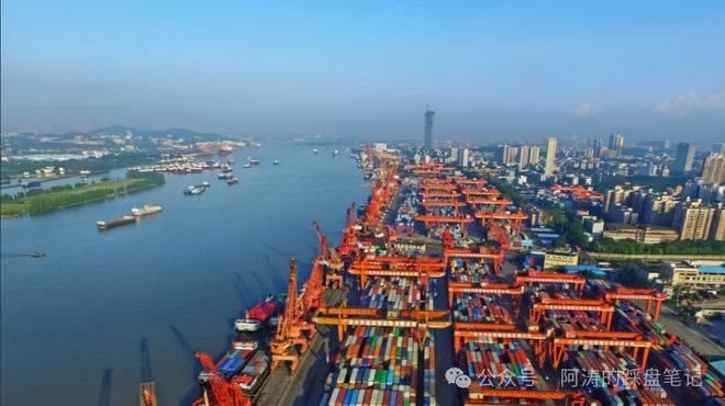 365体育（bet）：▫️发布新福港鼎峰江畔售楼处网共筑广州地标级综合体(图6)