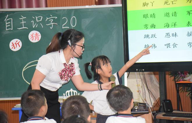 365体育唯一入口：普高＂愿读尽读＂、中考不＂卡＂人多地推进中考改革(图17)