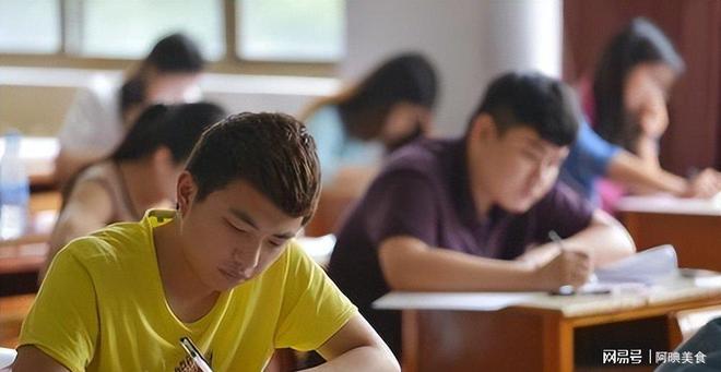 365体育唯一入口：普高＂愿读尽读＂、中考不＂卡＂人多地推进中考改革(图13)